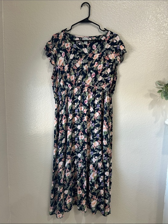 Studio West Dresses & Skirts - Studio West Women’s Navy Midi Dress Pink Floral Print Sz XL Ruffle Summer TC0013